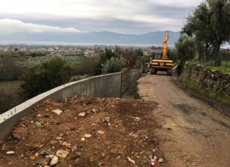 Αποκαταστάθηκε η κατολίσθηση στο δρόμο προς τον Βλοχό