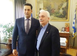 Συνάντηση Παπαναστασίου με τον πρόεδρο του Ελληνικού Ερυθρού Σταυρού