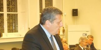 Ρόκος versus Παπαναστασίου και τούμπαλιν