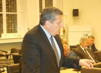 Ρόκος versus Παπαναστασίου και τούμπαλιν