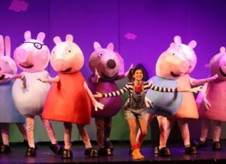 “Πέππα το γουρουνάκι” στο Παπαστράτειο Μέγαρο