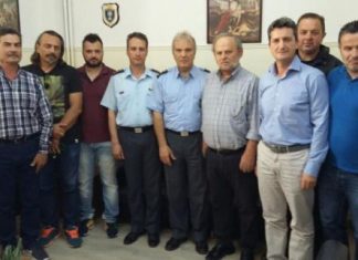 Κλιμάκιο ΚΚΕ σε Αστυνομία και Πυροσβεστική στο Μεσολόγγι