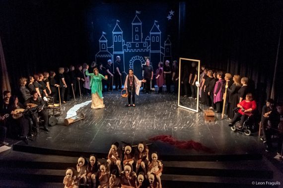 «Το χρυσό δεκανίκι»