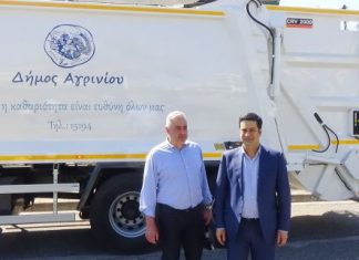 – Για κάδους με φωτοβολταϊκά να κοιτάξουμε και στο μπαρμπά-Θωμά