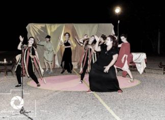 Δύο βραβεία για την θεατρική ομάδα Καλυβίων “παιΖΟΥΜΕ”