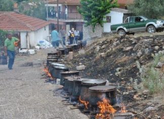 “Έπηξε” η… παράδοση στη Γουριώτισσα
