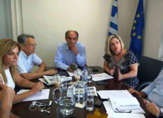 Σύσκεψη με “κυρίως πιάτο” την Αιτωλοακαρνανία και το ακτινίδιο