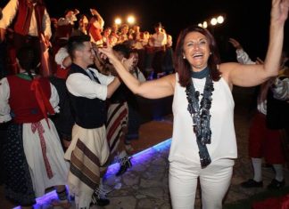 Στη νεκρόπολη του Τραπεζιώτη είμαστε ζόμπι