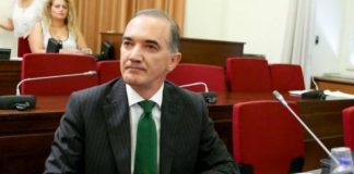 Άλλος είναι ο υπουργός Υγείας όμως…