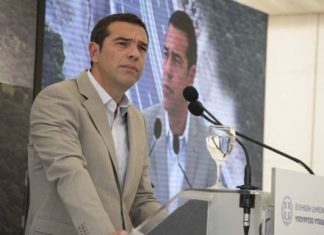 Αλ. Τσίπρας: Φταίει ο… Μητσοτάκης για την έκθεση της Κομισιόν