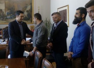 Τους Πρωταθλητές Ευρώπης στο Παγκράτιο, αθλητές του Γ.Σ. Ηρακλή Αγρινίου, είδε ο δήμαρχος Αγρινίου