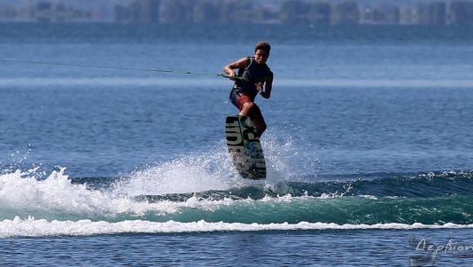 To πρόγραμμα του 11ου Κυπέλλου Wakeboard Τριχωνίδας