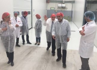 Οδοιπορικό Κατσιφάρα σε μονάδες της Αιτωλοακαρνανίας που αξιοποίησαν το ΕΣΠΑ