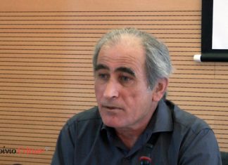 Δεν παραιτείται ο Μιχάλης, εκτός αν τον παραιτήσουν