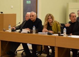 Διάφορες αναγνώσεις για το διάλογο Βαρεμένου – Παπαναστασίου