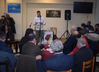 Με σουρεαλισμό η εκδήλωση του ΣΥΡΙΖΑ για το Πολυτεχνείο