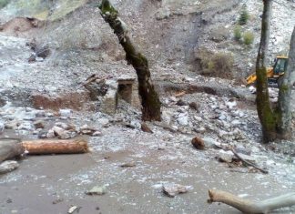 Αυτοψία γεωλόγων του ΓΕΩΤ.Ε.Ε. σε πληγείσες περιοχές του Δήμου Θέρμου