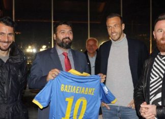 ΠΑΝΑΙ ολέ σε αγαπώ, κόκκαλο έγινα και ήρθα να σε δω