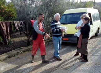 Η Ακτίνα Εθελοντισμού του Δήμου Αγρίνιου κοντά στους πληγέντες στο Ζευγαράκι