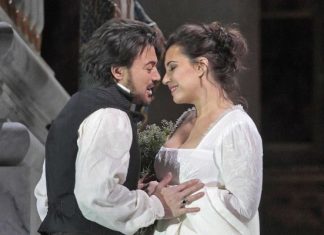 “Τόσκα” : Live από τη Νέα Υόρκη στο ΔΗΠΕΘΕ Αγρινίου