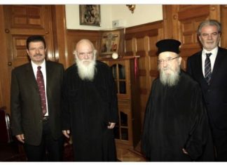 Επίσκεψη του Αρχιεπισκόπου Ιερωνύμου στην Αμφιλοχία