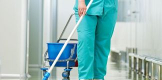 Εργατικό Κέντρο Αγρινίου : Στο πλευρό των καθαριστριών του Πανεπιστημίου στο Αγρίνιο