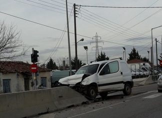 Νέο τροχαίο στην εθνική οδό στην είσοδο του Αγρινίου
