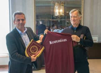 Τουρνουά και ανταλλαγή αναμνηστικών μεταξύ Ακριτών Κοζάνης και Παναιτωλικού