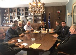 Σύσκεψη στην ΠΕ Αιτωλοακαρνανίας για τη λειτουργία των υπηρεσιών και την Κοινωφελή Εργασία