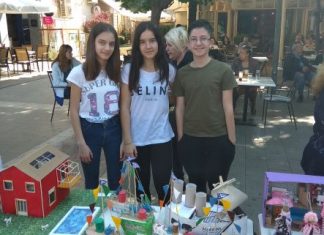 Σχολικό Let’s Do It Greece: 17 σχολεία στην έκθεση έργων και κατασκευών από ανακυκλώσιμα