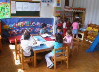 Μειώνεται από 25 σε 22 ο αριθμός των μαθητών ανά τάξη για Νηπιαγωγεία και Α’ Δημοτικού