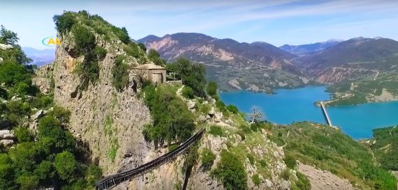 ψηλόβραχος