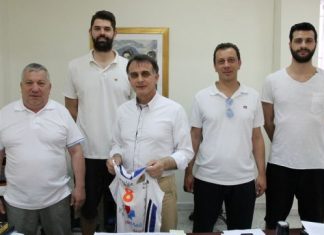 ΑΟ Αγρινίου: Επίσκεψη στο 5ο Γυμνάσιο Αγρινίου