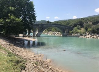 Εγκαταστάθηκε ο εργολάβος και ξεκινά η αποκατάστασης των γεφυριών Τέμπλας & Αυλακίου