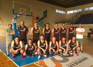 Κι αυτοί οι έμποροι να μην σέβονται καθόλου τους δικαιόρους μας;