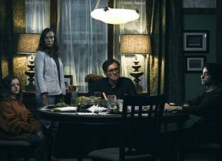 “Η Διαδοχή” στον Ελληνίς