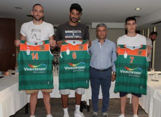 Toυς Καπινιάρη, Μιχάλογλου και Σαρρή παρουσίασε ο ΑΟ Αγρινίου