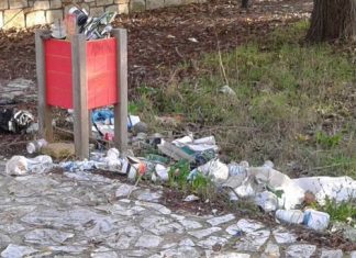 Καταγγελία για την καθαριότητα στα Αμπάρια