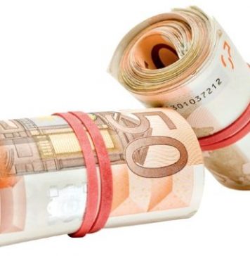 21 δισεκατομμυριούχους και 82.000 εκατομμυριούχους έχει η Ελλάδα!