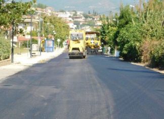 Ασφαλτοστρώσεις οδών σε Αιτωλικό και Οινιάδες