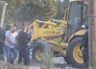 Γκρεμίστηκαν αυθαίρετα πίσω από το γήπεδο Αιτωλικού