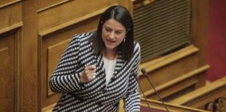 Κεραμέως: Ειδικό εξεταστικό κέντρο και στο Αγρίνιο