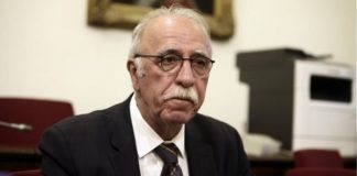 Ο Δ. Βίτσας στην προσυνεδριακή συνέλευση του ΣΥΡΙΖΑ στο Αγρίνιο