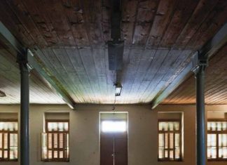 Καπναποθήκες Παπαστράτου – πορεία στο φως και στον χρόνο: Έκθεση του Χρ. Σιμάτου στη Δημοτική Πινακοθήκη