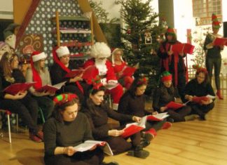 «Οι Καλικάτζαροι στο σπίτι του Άη Βασίλη» από τη Θεατρική Ομάδα «παιΖΟΥΜΕ»