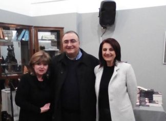 Παρουσιάστηκε το βιβλίο «Το Ρόδο και η άκανθα» της Βησσαρίας Ζορμπά- Ραμμοπούλου στο Αγρίνιο