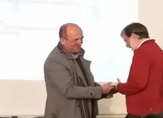Μαθητές του Γυμνασίου Νεοχωρίου γνώρισαν τη Φυσική Στοιχειωδών Σωματιδίων και την Κοσμολογία