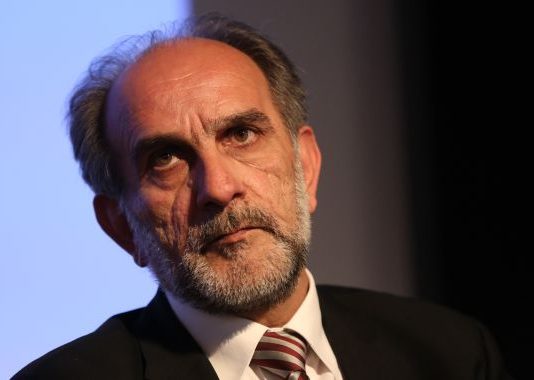 To τερμάτισε ο Κατσιφάρας: Και η Λαϊκή Συσπείρωση “καλύπτει” την κυβέρνηση;