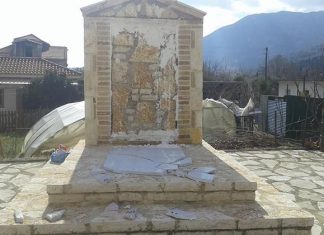 Άγνωστοι βανδάλισαν το Μνημείο Ηρώων στο Βασιλόπουλο Ξηρομέρου