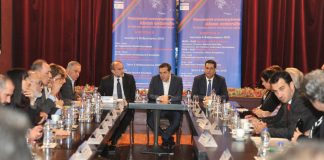 Το “ταμείο” είναι μείον ένα χρόνο μετά το Περιφερειακό Συνέδριο